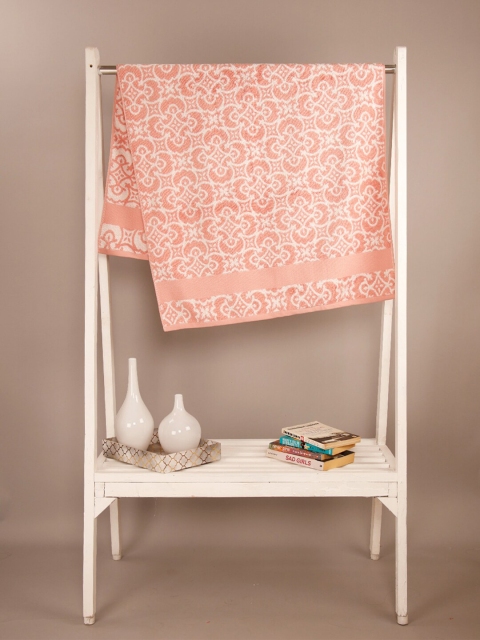 

Ariana Pink & White Printed 600 GSM Cotton Bath Towel