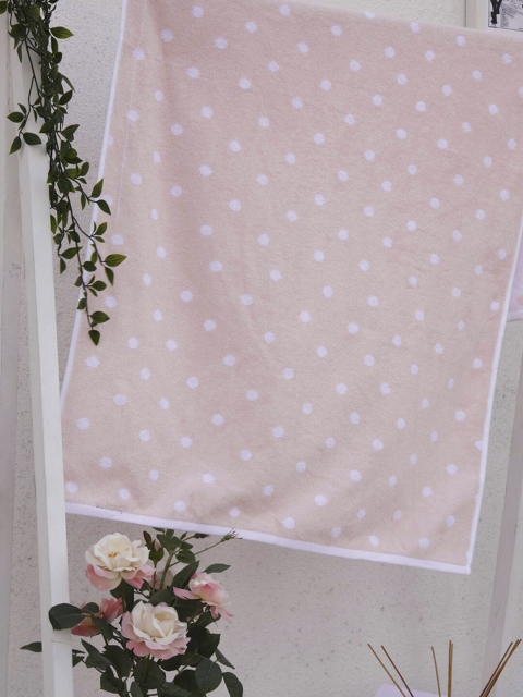 

Ariana Pink & White Printed Polka Dots 600 GSM Cotton Bath Towel