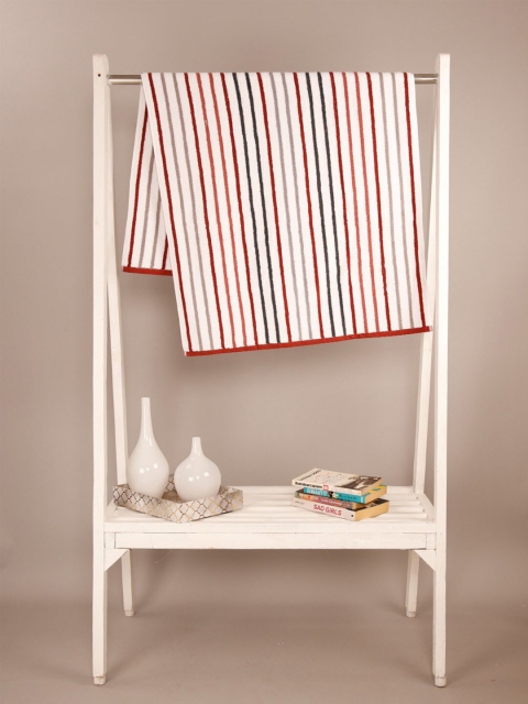 

Ariana White & Red Striped 600 GSM Cotton Bath Towel