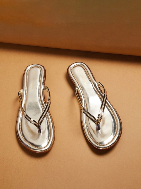 

Melange by Lifestyle Women Gold-Toned Embellished Open Toe Flats