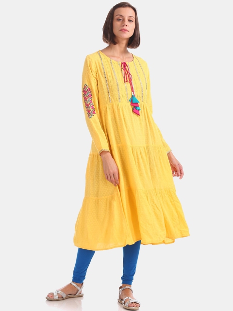 

Anahi Women Yellow Printed Kurta