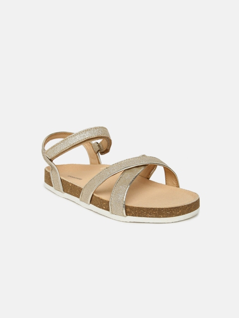

shoexpress Girls Gold-Toned Open Toe Flats