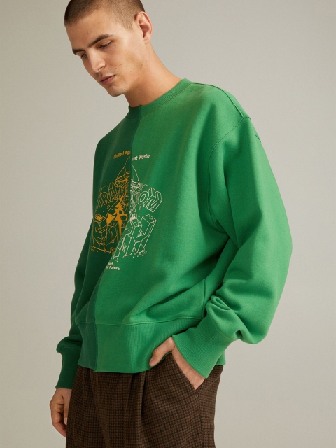 

H&M Men Green & Orange Printed Pure Cotton Sweatshirt