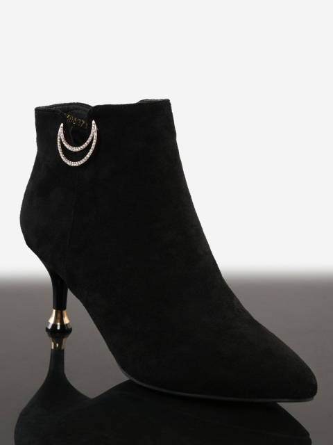 

BuckleUp Black Heeled Boots