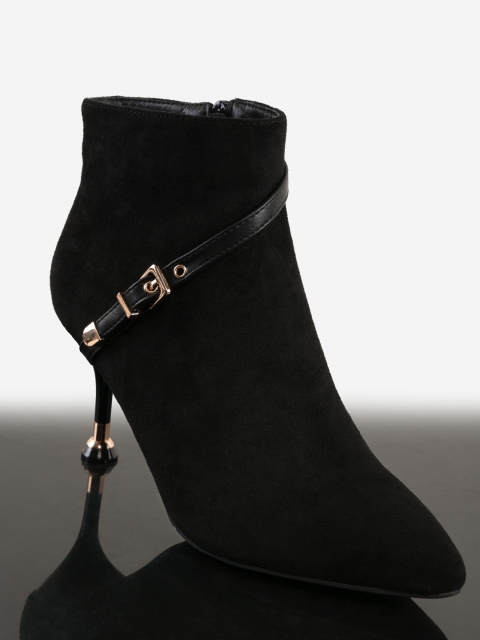 

BuckleUp Woman Black Heeled Boots