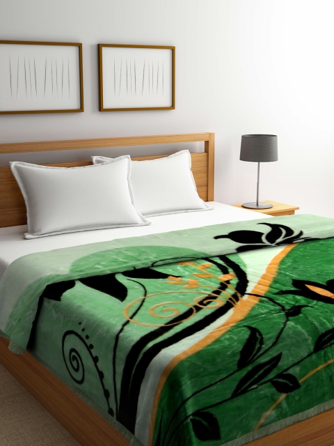 

Arrabi Green & Black Floral Mild Winter 950 GSM Double Bed Blanket