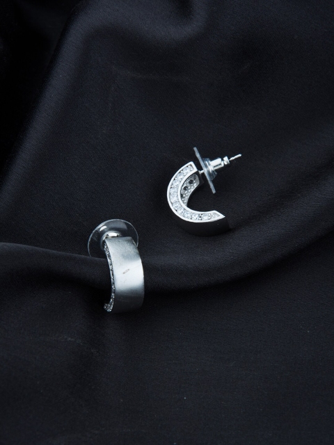 

Alankruthi Silver-Toned & White Crescent Shaped Studs Earrings