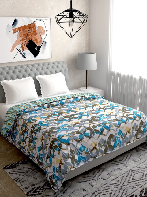 

Salona Bichona Multicoloured AC Room 150 GSM Double Bed Comforter, Multi