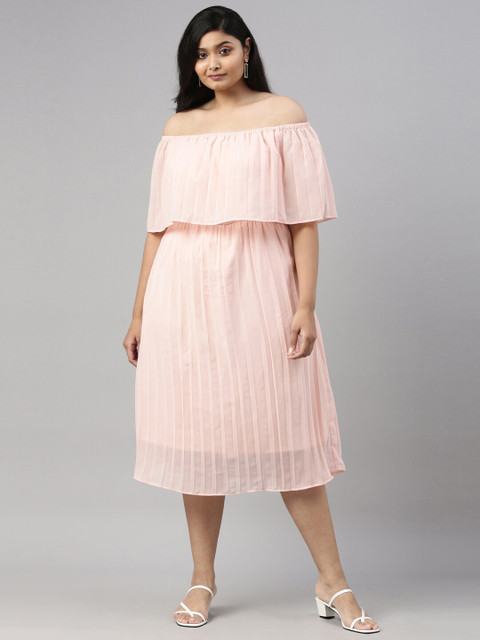 

The Pink Moon Peach-Coloured Off-Shoulder Accordian Pleated Midi Dress