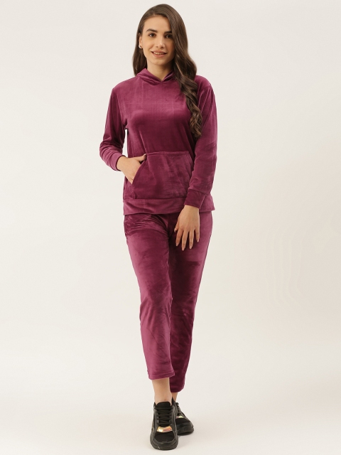 

BROOWL Women Maroon Velour Solid Sweatshirt & Track Pant Co-ords