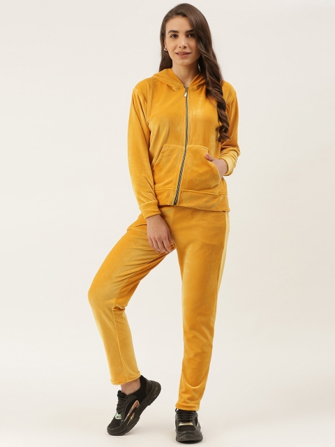 

BROOWL Women Mustard Yellow Solid Velvet Finish Co-ords
