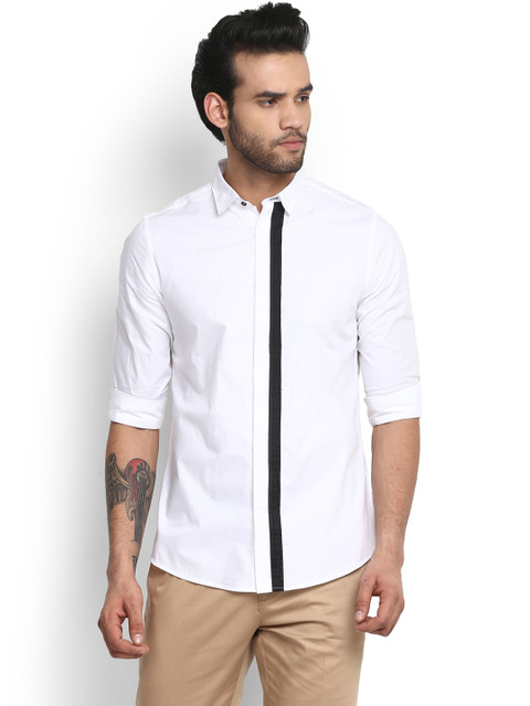 

MR BUTTON Men White Structured Fit Solid Casual Shirt