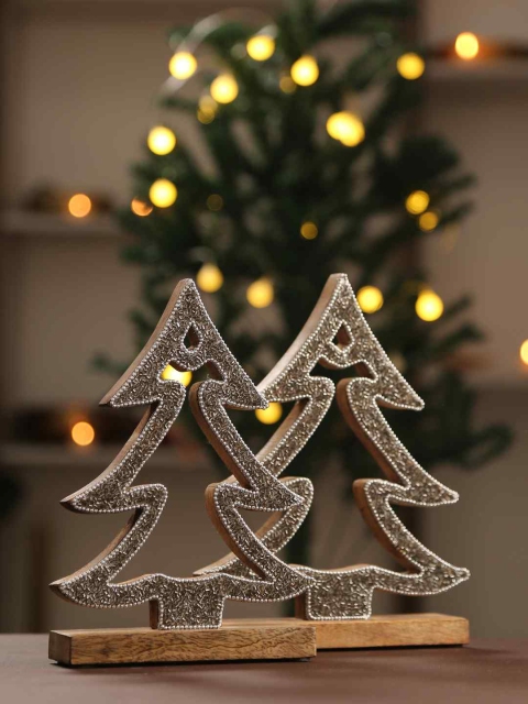 

Amoliconcepts Silver & Brown Set of 2 Christmas Wooden Trees