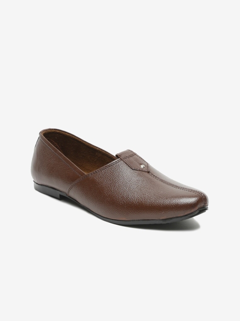 

Teakwood Leathers Men Brown Solid Leather Mojaris