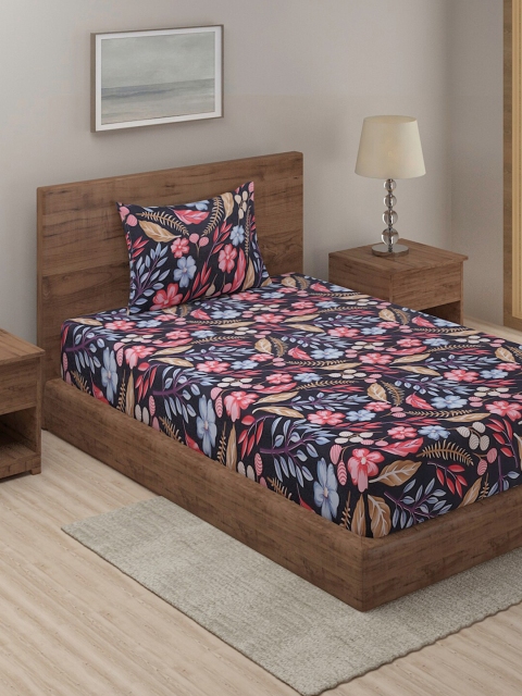

TAG 7 Black Floral 210 TC Single Bedsheet with 1 Pillow Covers