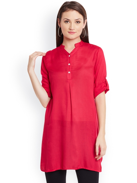 

Ruhaans Red Kurti