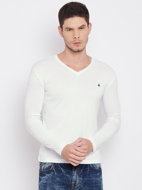 

United Colors of Benetton Men White Solid V-Neck T-Shirt