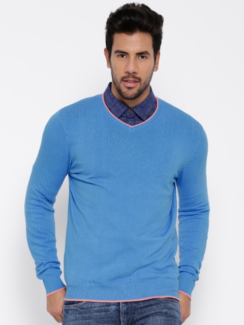 

United Colors of Benetton Men Blue Solid Sweater