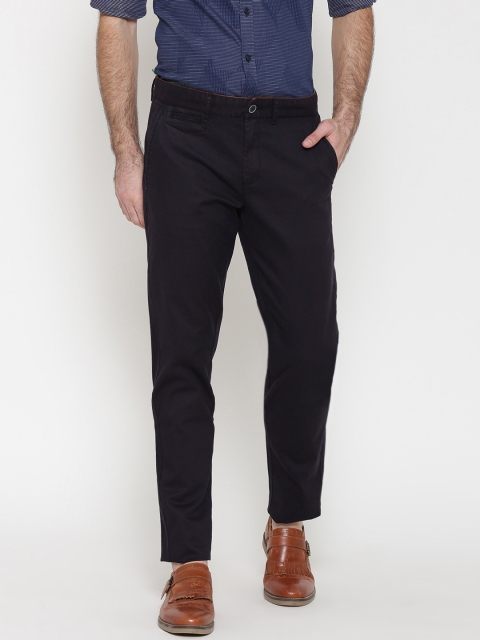 

United Colors of Benetton Men Navy Solid Slim Fit Chino Trousers, Navy blue