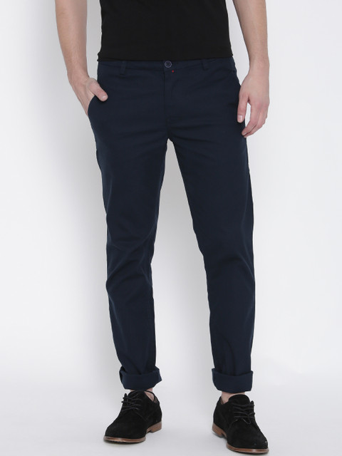 

United Colors of Benetton Men Navy Solid Slim Fit Flat-Front Trousers, Navy blue