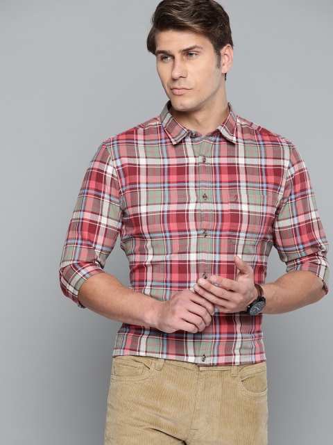 

Indian Terrain Men Red & Green Slim Fit Tartan Checked Formal Shirt