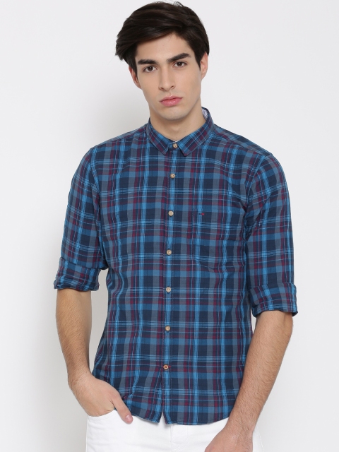

Indigo Nation Men Blue Slim Fit Checked Casual Shirt