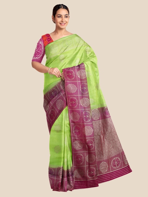 

KLM Fashion Mall Green & Burgundy Floral Zari Silk Blend Banarasi Saree