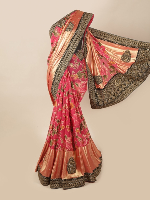 

Pothys Pink & Black Floral Embroidered Pure Georgette Saree With Embroidered Hand Clutch