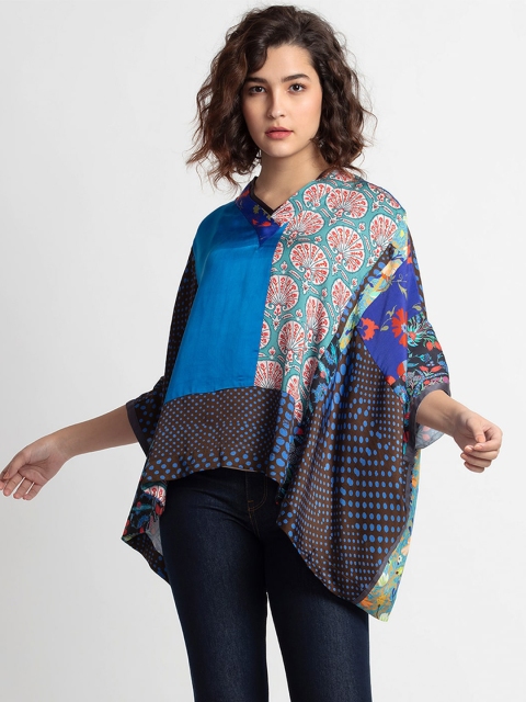 

SHAYE Blue & Green Printed Satin Kimono Top