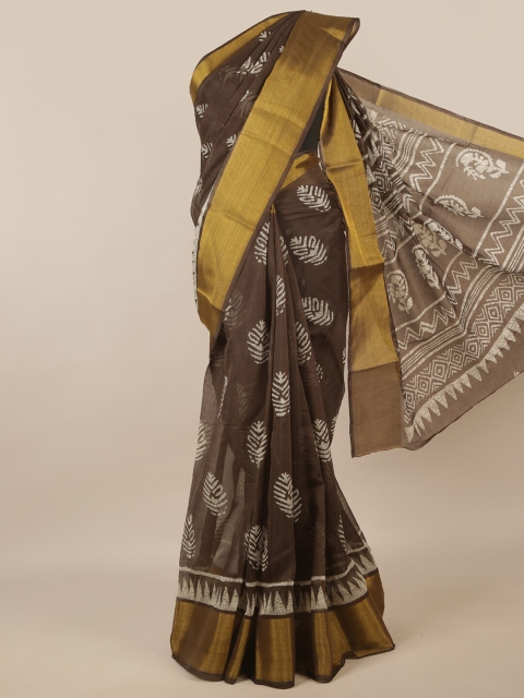 

Pothys Brown & White Floral Printed Saree