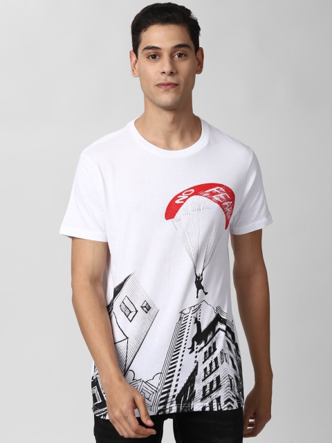 

Peter England Casuals Men White & Black Printed T-shirt