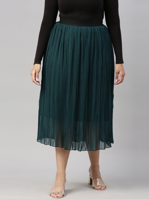 

The Pink Moon Women Plus Size Green Solid Accordion Pleated Midi Skirt