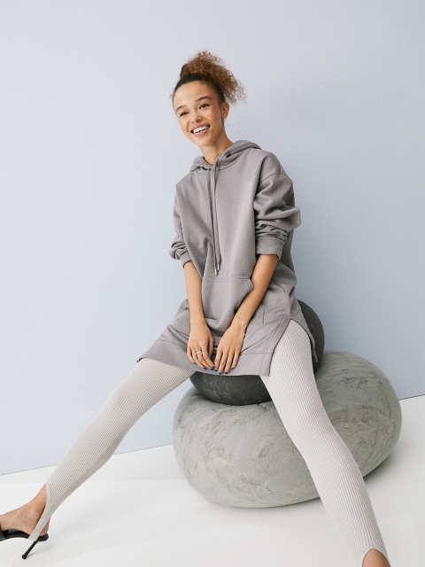 

H&M Women Grey Solid Oversized Hoodie