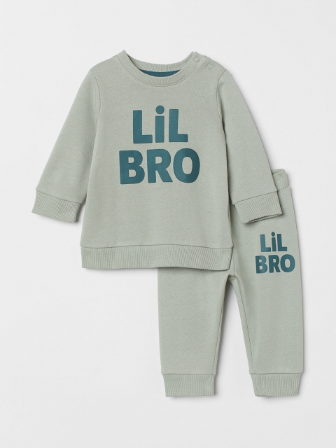 

H&M Boys Green Printed Pure Cotton Sibling Set