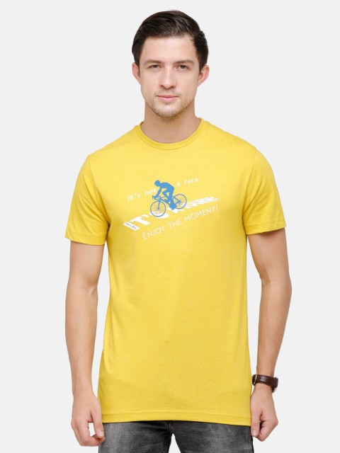 

Classic Polo Men Yellow Typography Printed Applique Slim Fit T-shirt