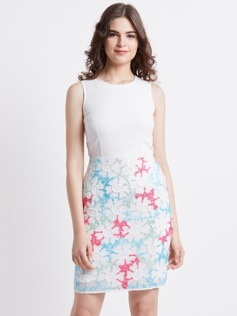 

LY2 Off White & Blue Floral Sheath Dress