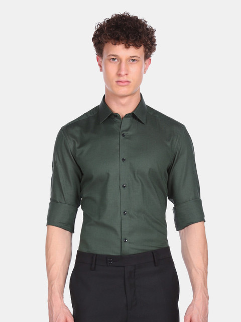 

Arrow Men Green Opaque Textured Pure Cotton Formal Shirt
