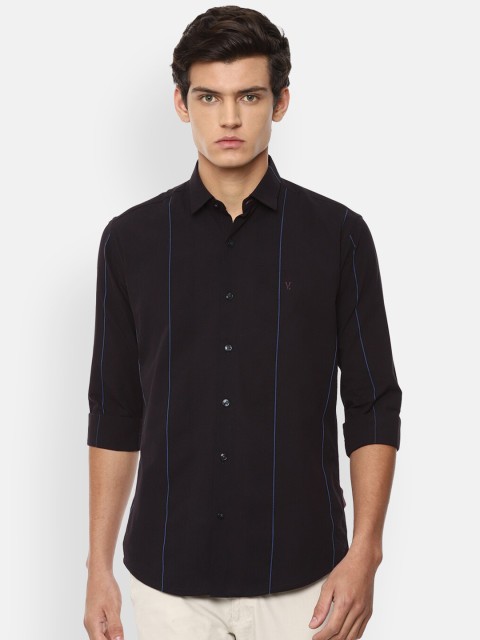 

V Dot Men Black Opaque Striped Pure Cotton Casual Shirt