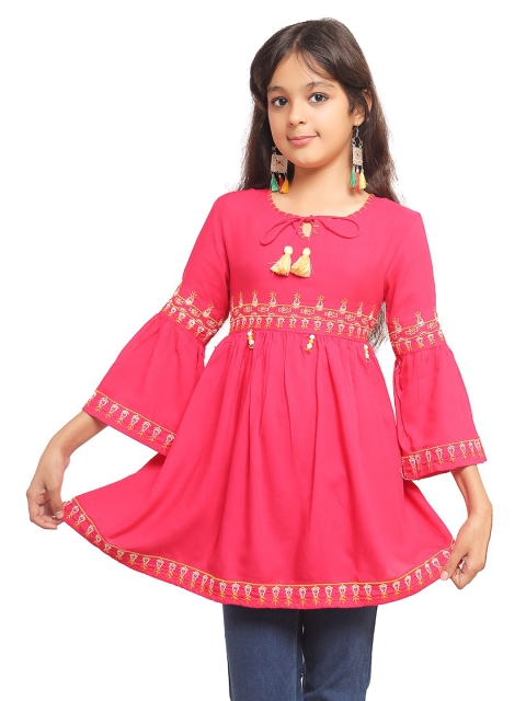 

Ishin Pink Embroidered Tie-Up Neck A-Line Top
