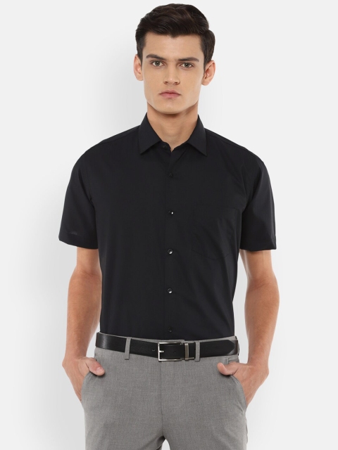 

Van Heusen Men Black Opaque Formal Shirt