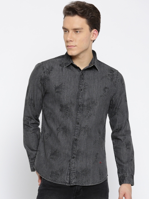 

Originals by Jack & Jones Men Black Printed Slim Fit Denim Casual Shirt