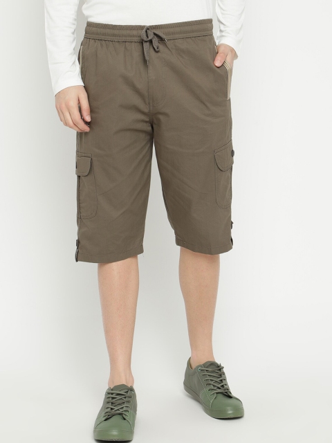 

V2 Value & Variety Men Grey Solid Regular Shorts