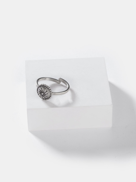 

SHAYA Oxidised Silver-Toned Finger Ring