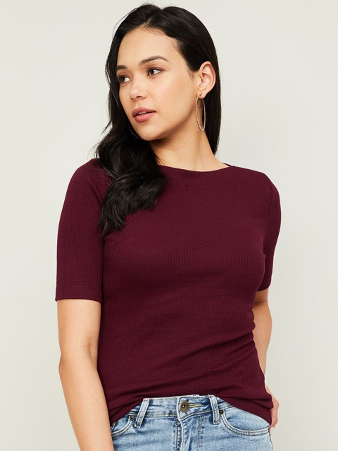 

Ginger by Lifestyle Red Regular Top