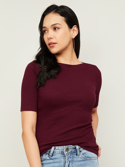 

Ginger by Lifestyle Burgundy Solid Regular Top