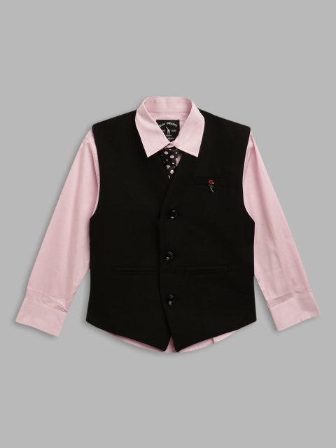 

Blue Giraffe Boys Black Solid Woven Waistcoat