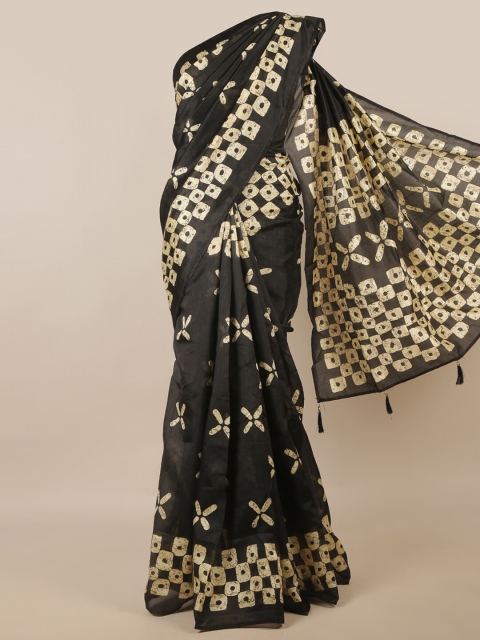 

Pothys Black & Off White Printed Saree