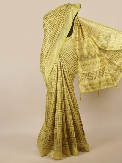 

Pothys Green & Off White Printed Saree