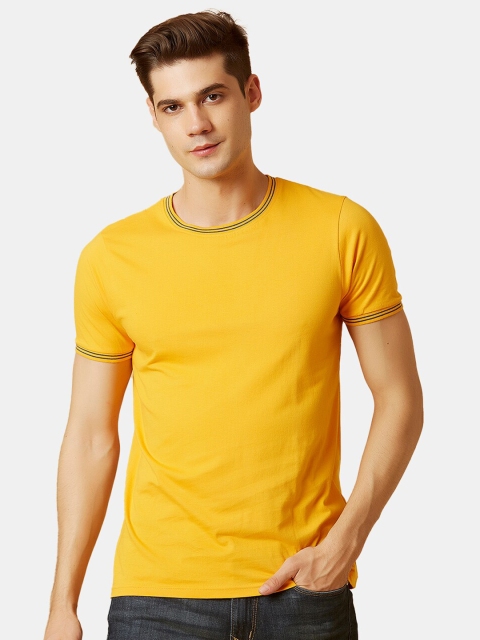 

MARCA Disati Men Yellow Solid T-shirt