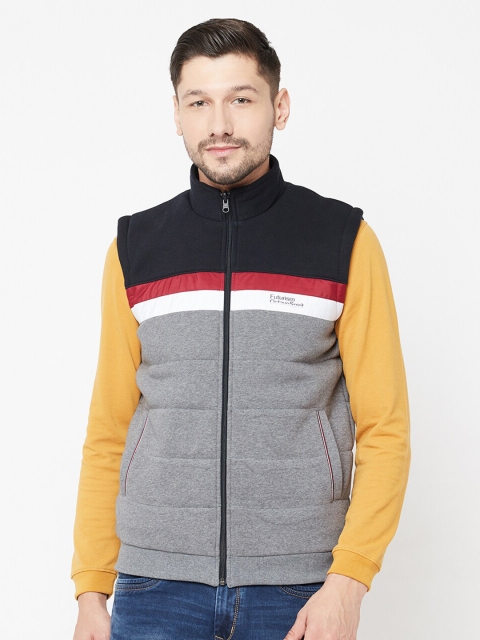 

Octave Men Grey & Black Colourblocked Sweatshirt